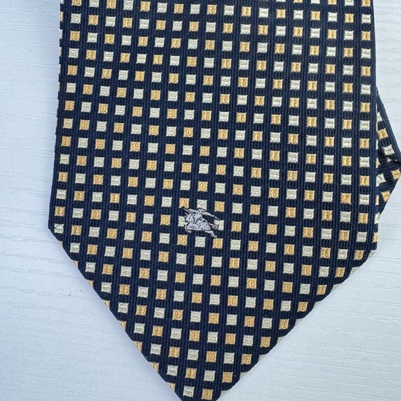 Vintage Burberry’s Checkered 100% Silk Tie Men’s - Picture 2 of 6